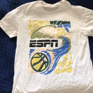 Old Navy ESPN Basketball shirt
